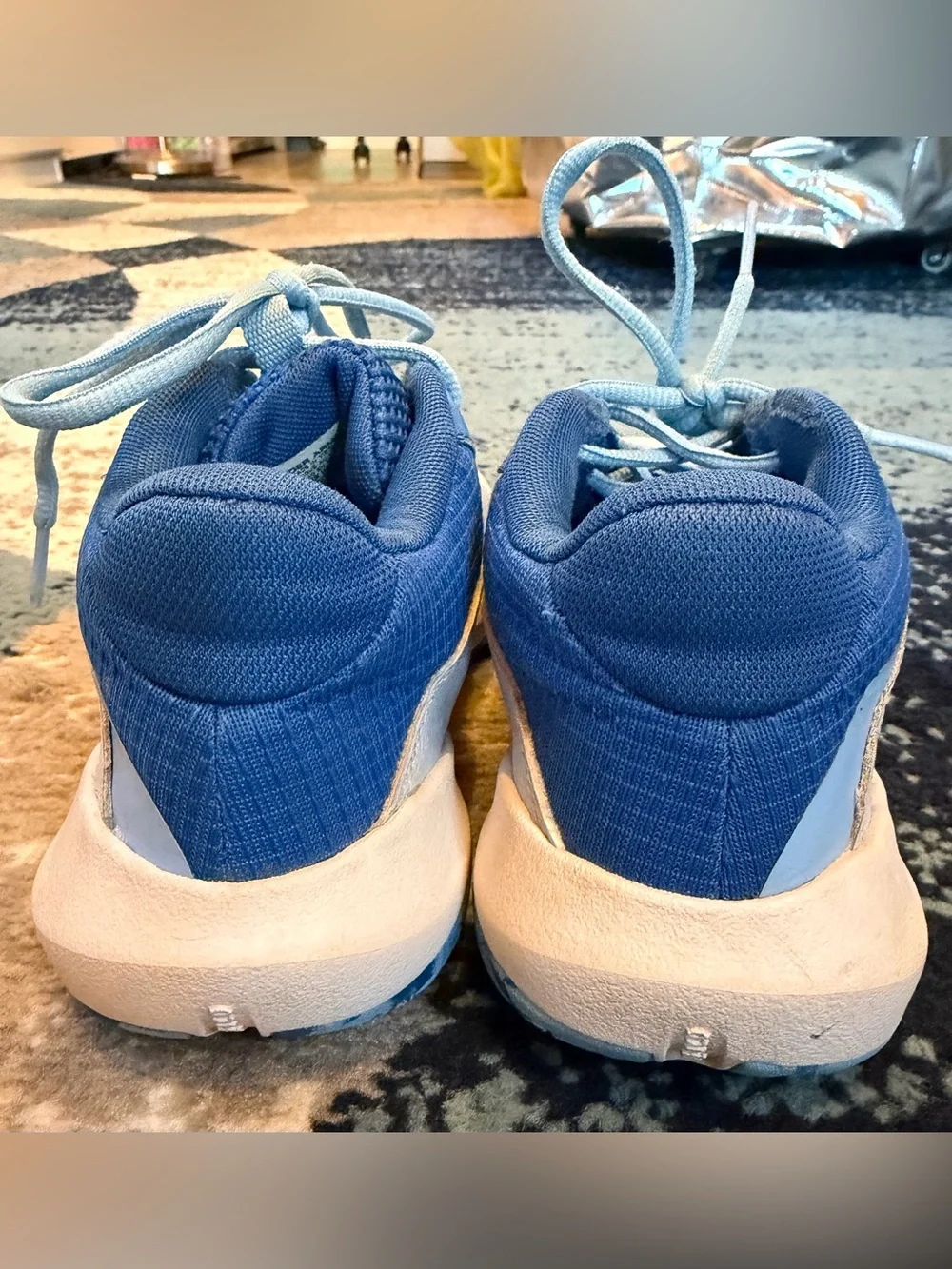 Under Armour Jet Basketball Shoes Boys Size 2Y Blue White Sneakers